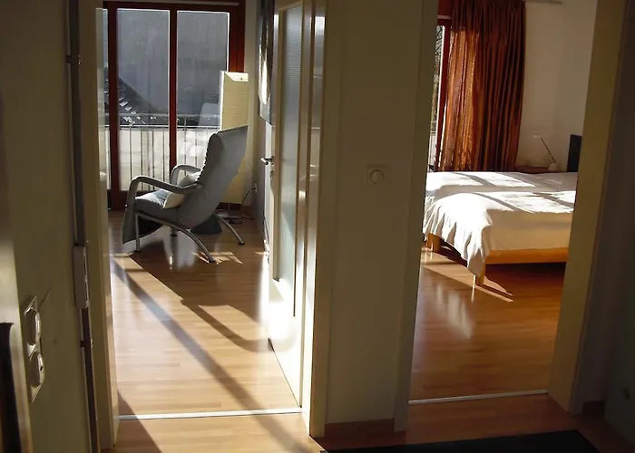 アパート A Am Burgberg *