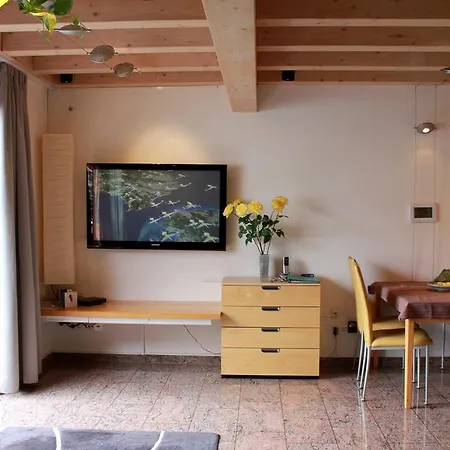 A Am Burgberg Apartment *